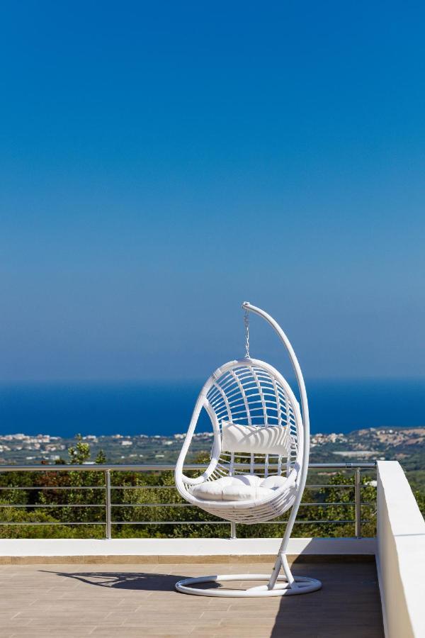 Aerin Villa, A Sublime Sanctuary, By Thinkvilla Roupai Exteriör bild